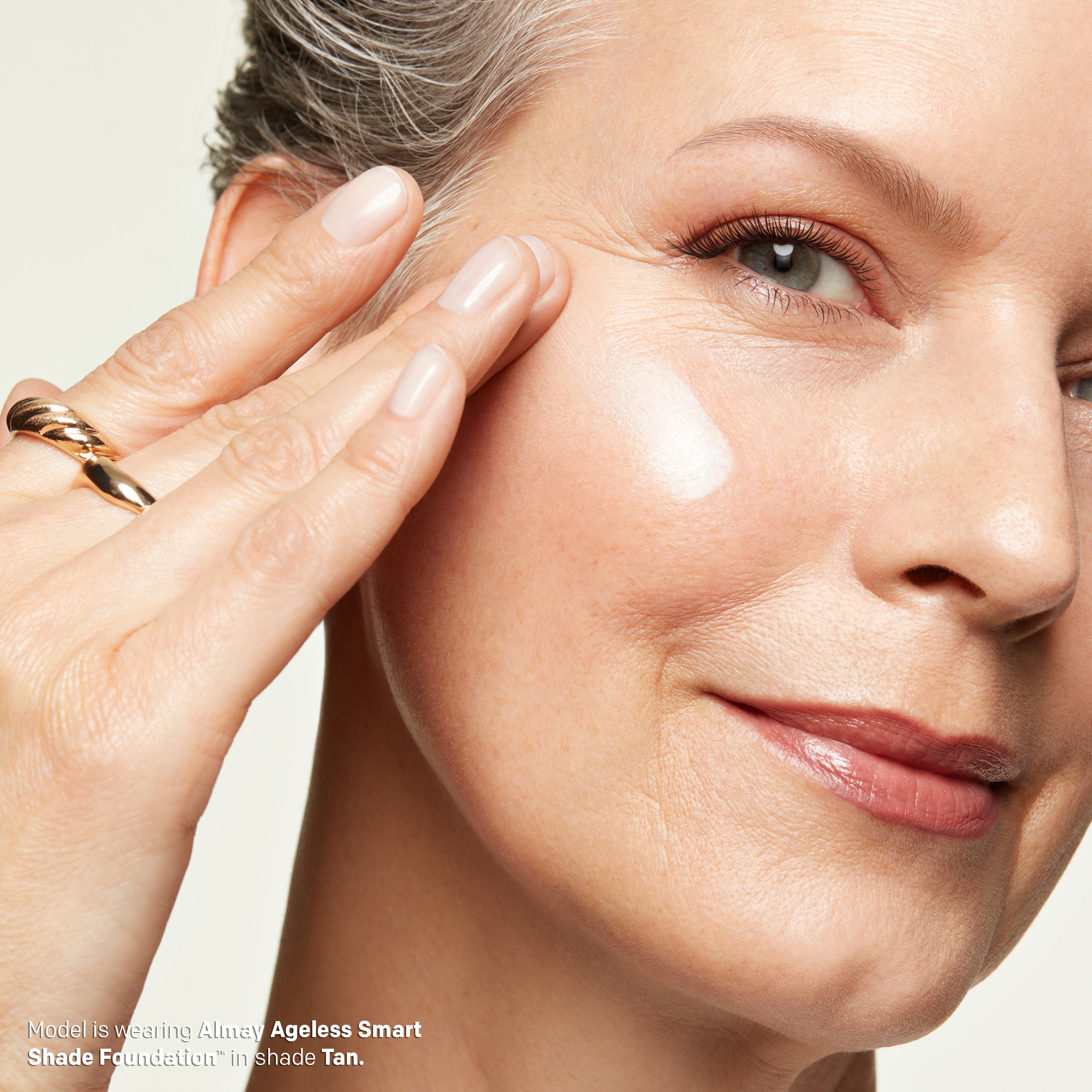 Ageless Smart Shade Foundation™ – Almay